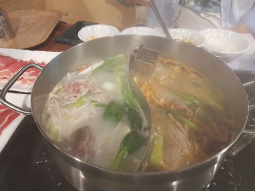 훠궈타임 매장 방문 후 남겨주신 고객 리뷰 사진입니다.
