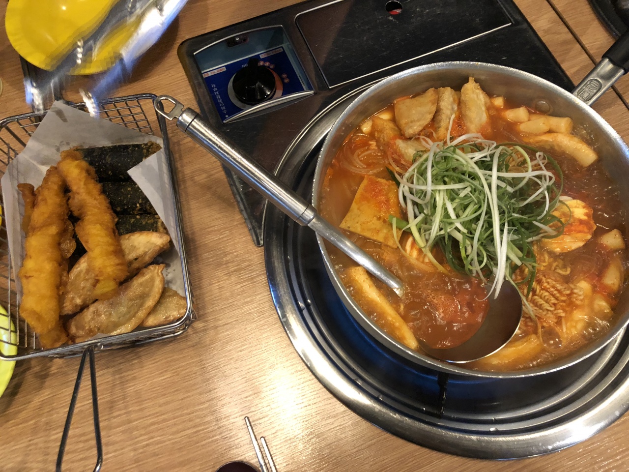 일방통행국물떡볶이화덕피자 매장 방문 후 남겨주신 고객 리뷰 사진입니다.