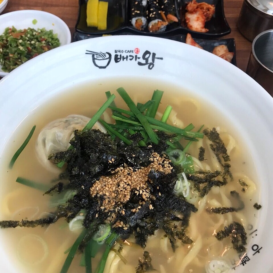 광어골 왕칼국수 - 부산, 해운대-송정 | 맛집검색 식신