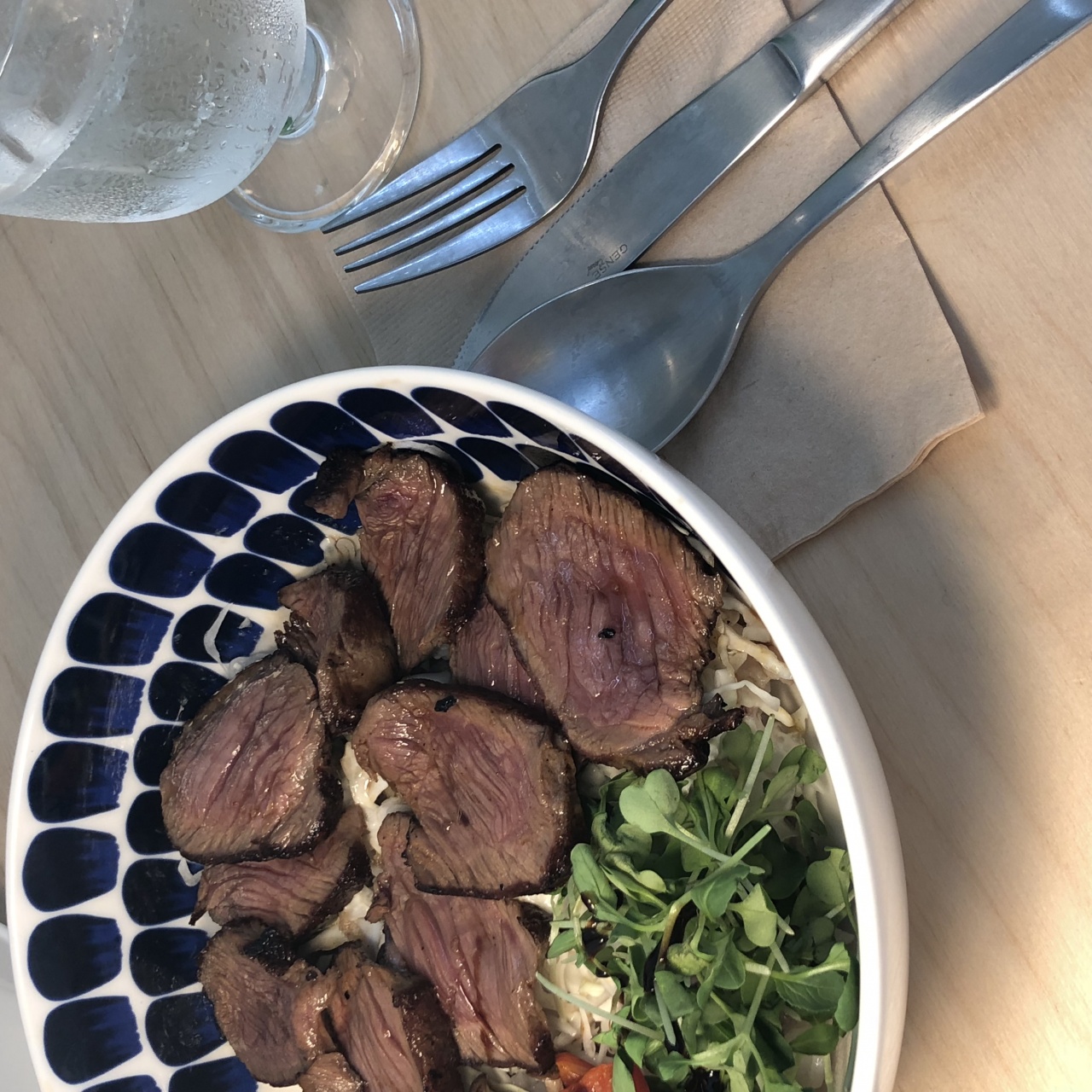 토마토마토 매장 방문 후 남겨주신 고객 리뷰 사진입니다.