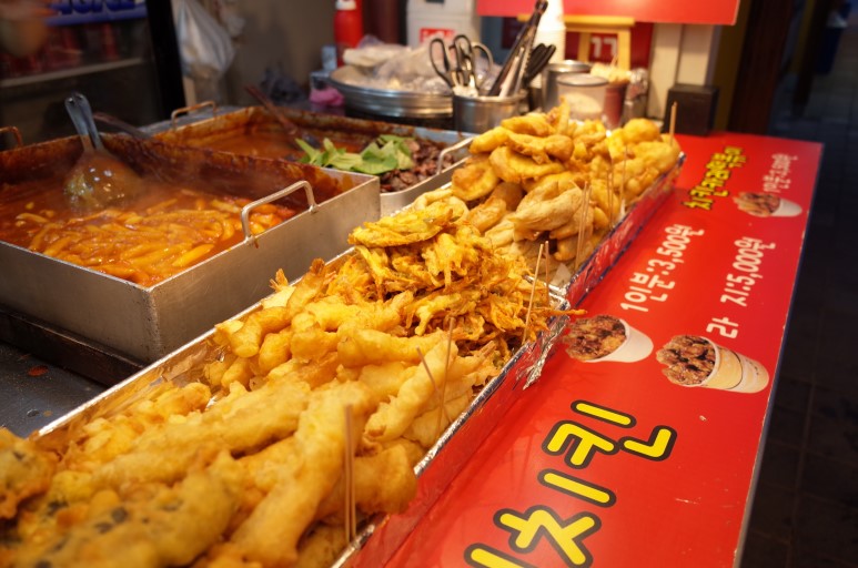 노량진 카레떡볶이 매장 방문 후 남겨주신 고객 리뷰 사진입니다.
