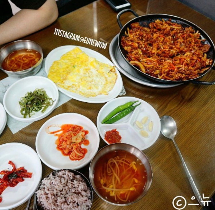 목화기사식당 온천동 매장 방문 후 남겨주신 고객 리뷰 사진입니다.