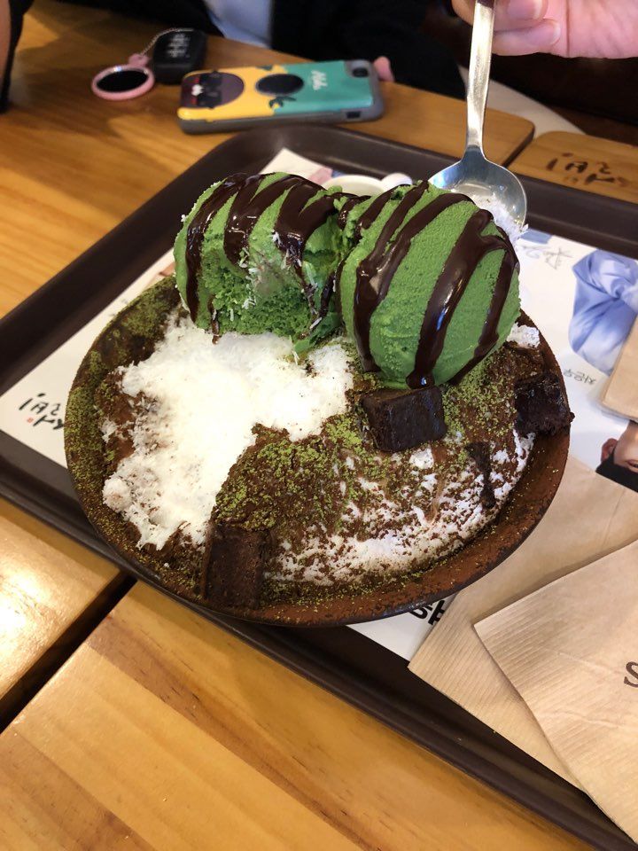 설빙 매장 방문 후 남겨주신 고객 리뷰 사진입니다.