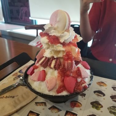 설빙 서울중앙대점 매장 방문 후 남겨주신 고객 리뷰 사진입니다.
