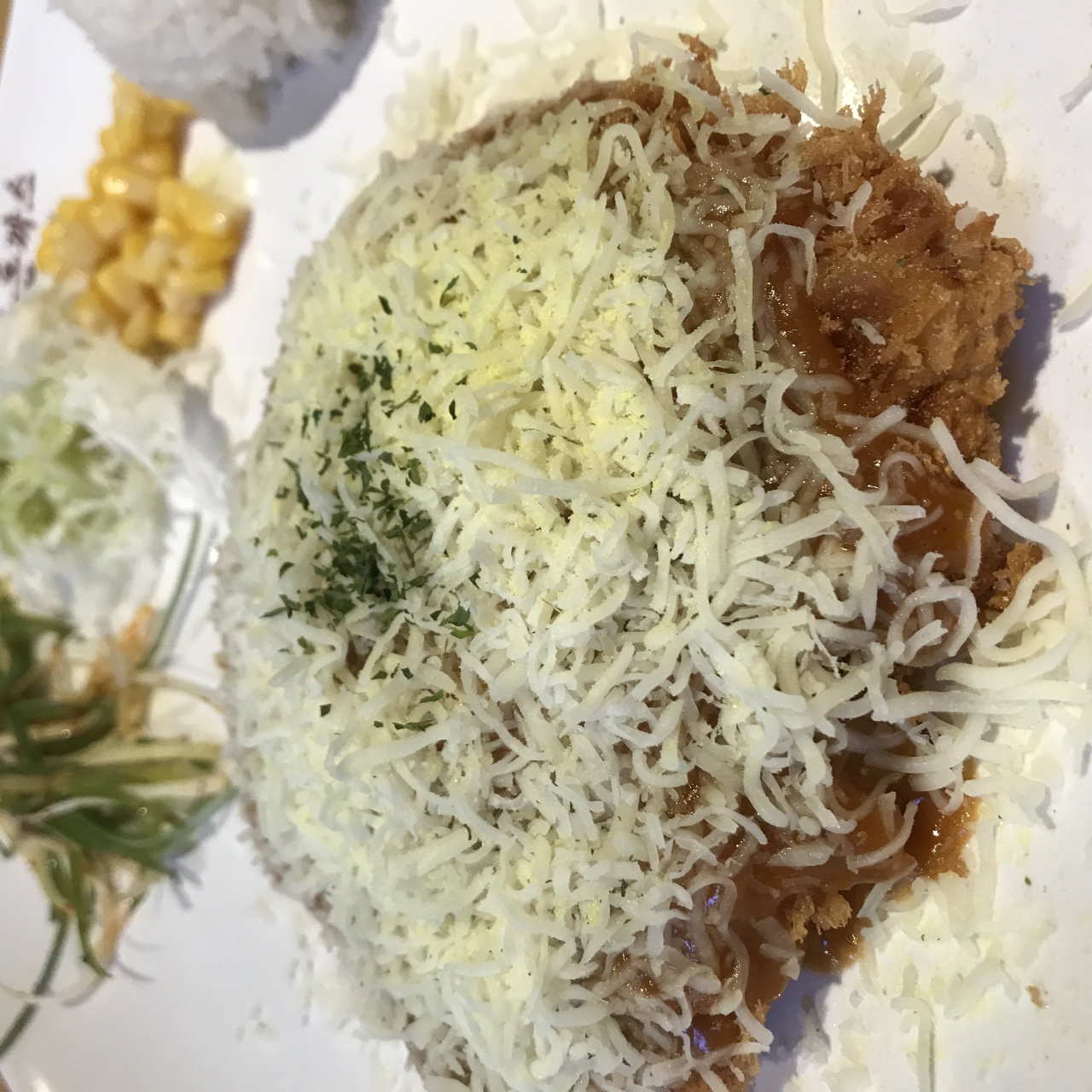 브라운돈까스 강남본점 매장 방문 후 남겨주신 고객 리뷰 사진입니다.