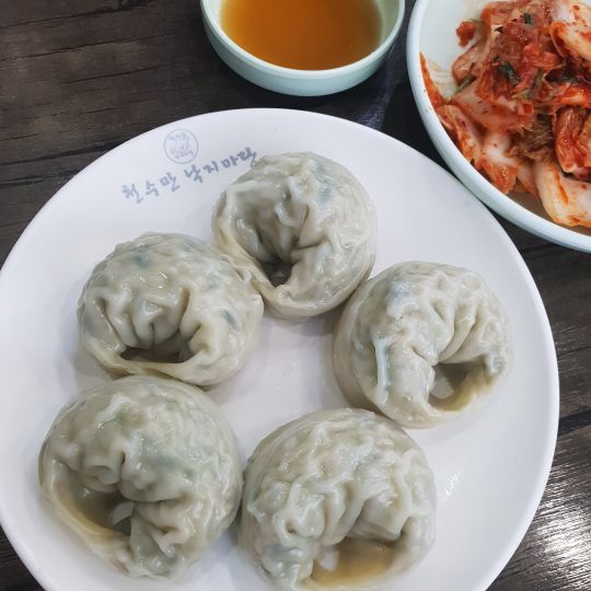 천수만바지락칼국수낙지마당 매장 방문 후 남겨주신 고객 리뷰 사진입니다.