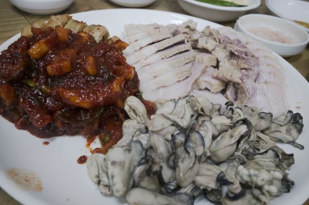 최부자보쌈 매장 방문 후 남겨주신 고객 리뷰 사진입니다.