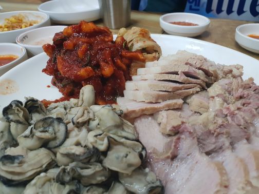 최부자보쌈 매장 방문 후 남겨주신 고객 리뷰 사진입니다.
