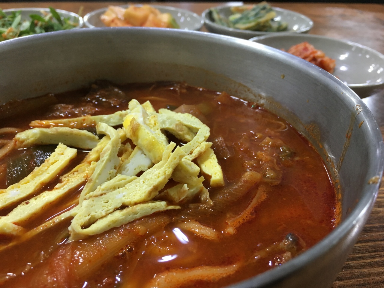 동경전통육개장 매장 방문 후 남겨주신 고객 리뷰 사진입니다.