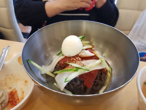신포우리만두 매장 방문 후 남겨주신 고객 리뷰 사진입니다.