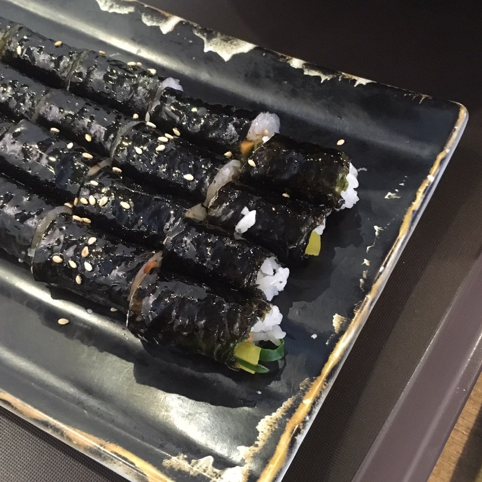 빨간지붕 매장 방문 후 남겨주신 고객 리뷰 사진입니다.