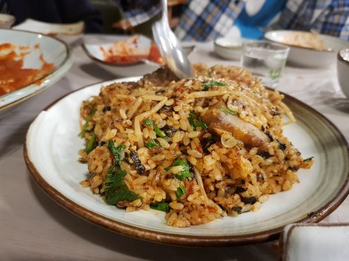 군산집 매장 방문 후 남겨주신 고객 리뷰 사진입니다.