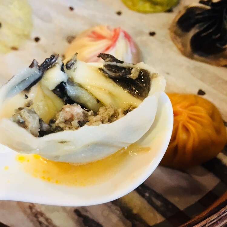 點水樓(디엔수이러우) 매장 방문 후 남겨주신 고객 리뷰 사진입니다.