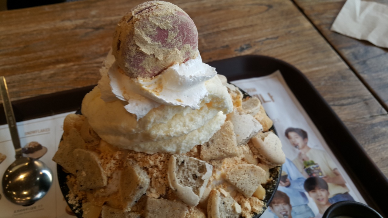 설빙 매장 방문 후 남겨주신 고객 리뷰 사진입니다.