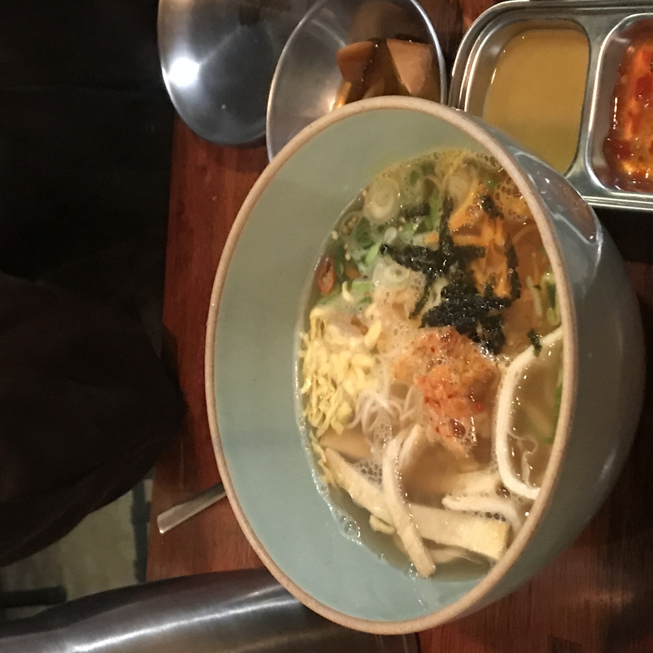 국수찾아닭만리 매장 방문 후 남겨주신 고객 리뷰 사진입니다.