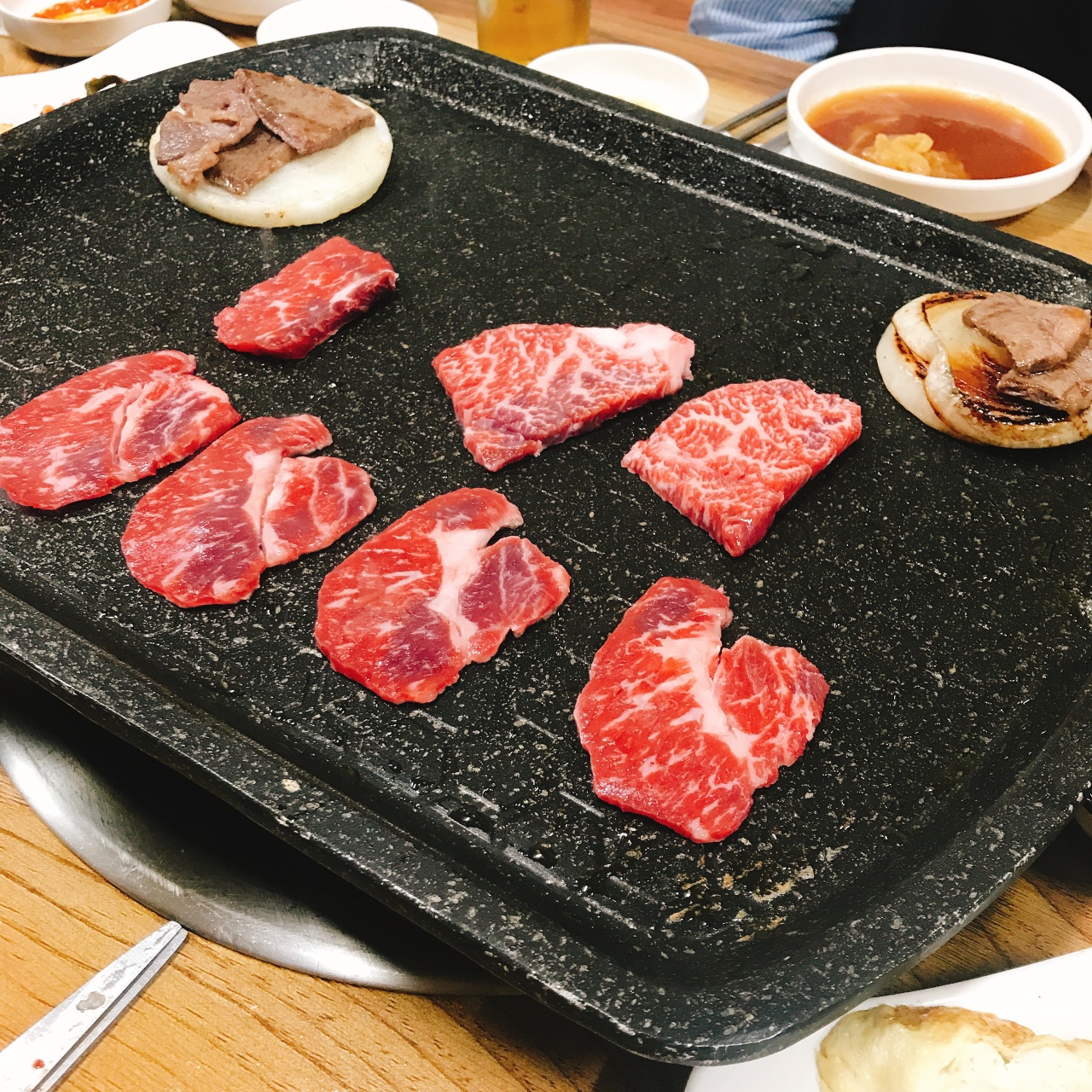보통리한우가정육식당 매장 방문 후 남겨주신 고객 리뷰 사진입니다.