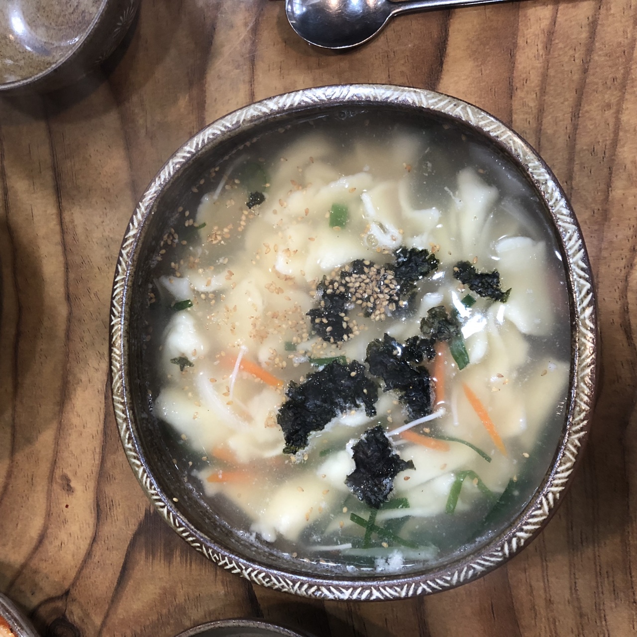 두울원 매장 방문 후 남겨주신 고객 리뷰 사진입니다.