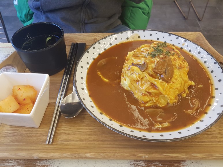 원키친 이수역지점 매장 방문 후 남겨주신 고객 리뷰 사진입니다.