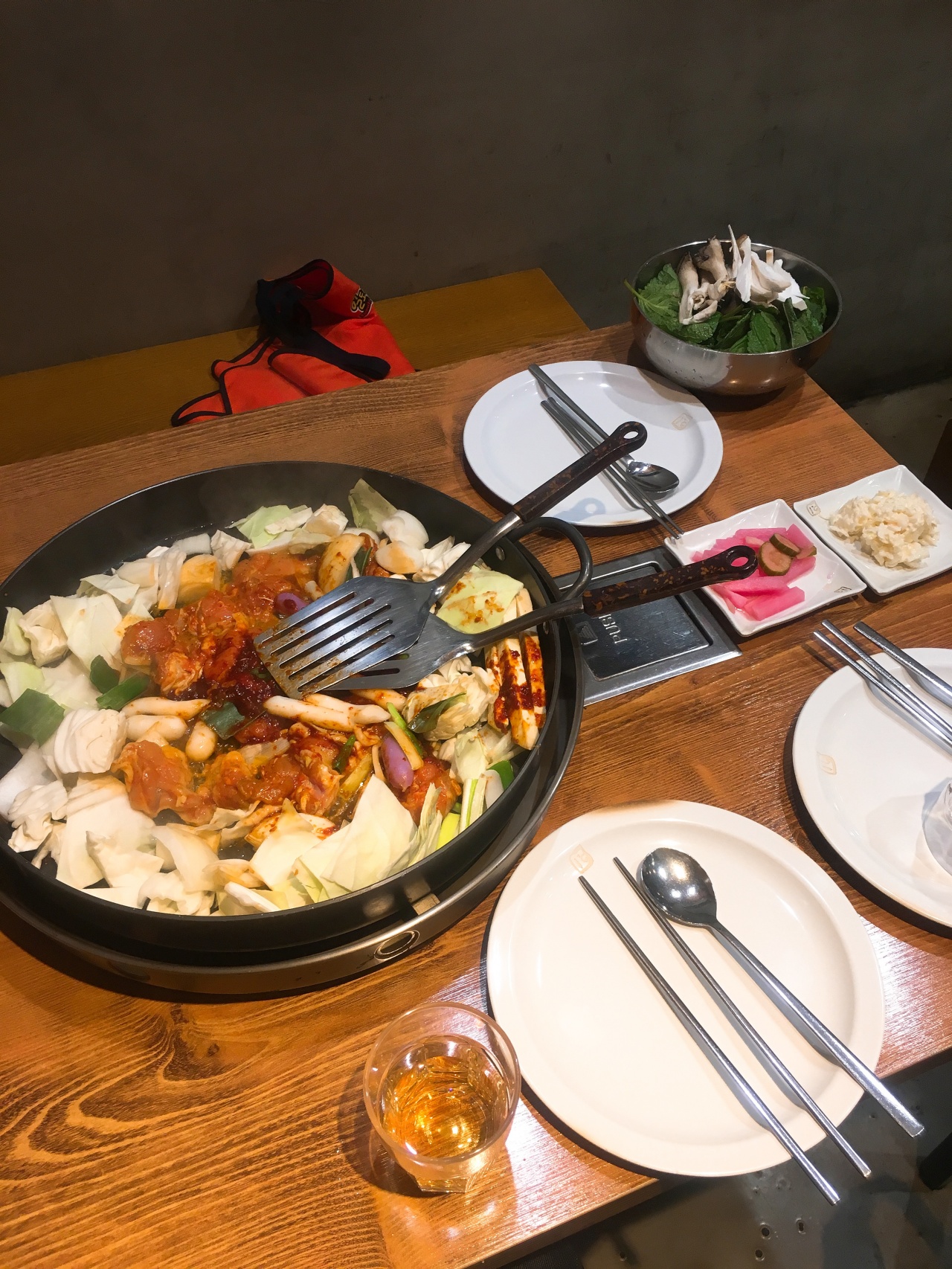 일도씨닭갈비 매장 방문 후 남겨주신 고객 리뷰 사진입니다.