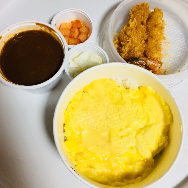 카레마치 매장 방문 후 남겨주신 고객 리뷰 사진입니다.