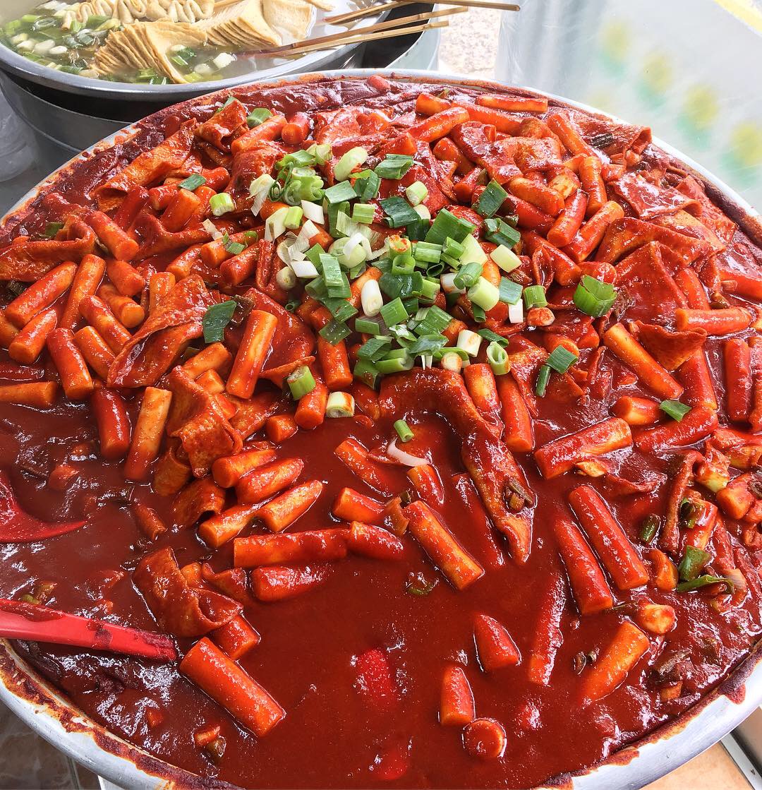 빨간떡볶이 매장 방문 후 남겨주신 고객 리뷰 사진입니다.
