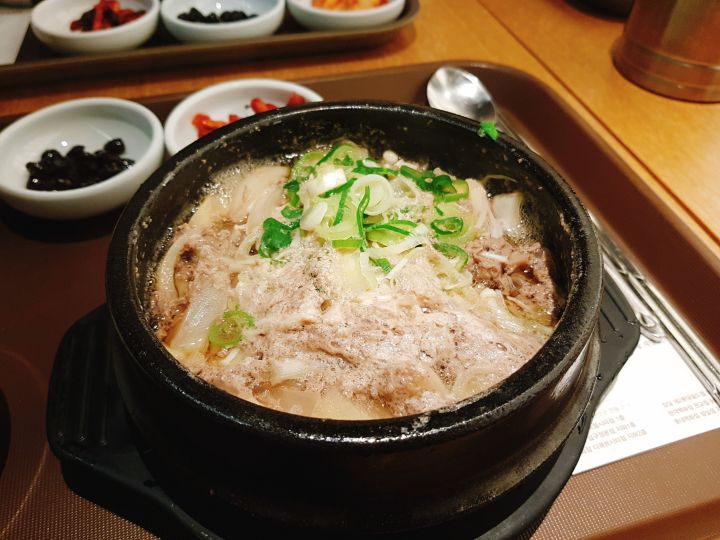 한국집 매장 방문 후 남겨주신 고객 리뷰 사진입니다.