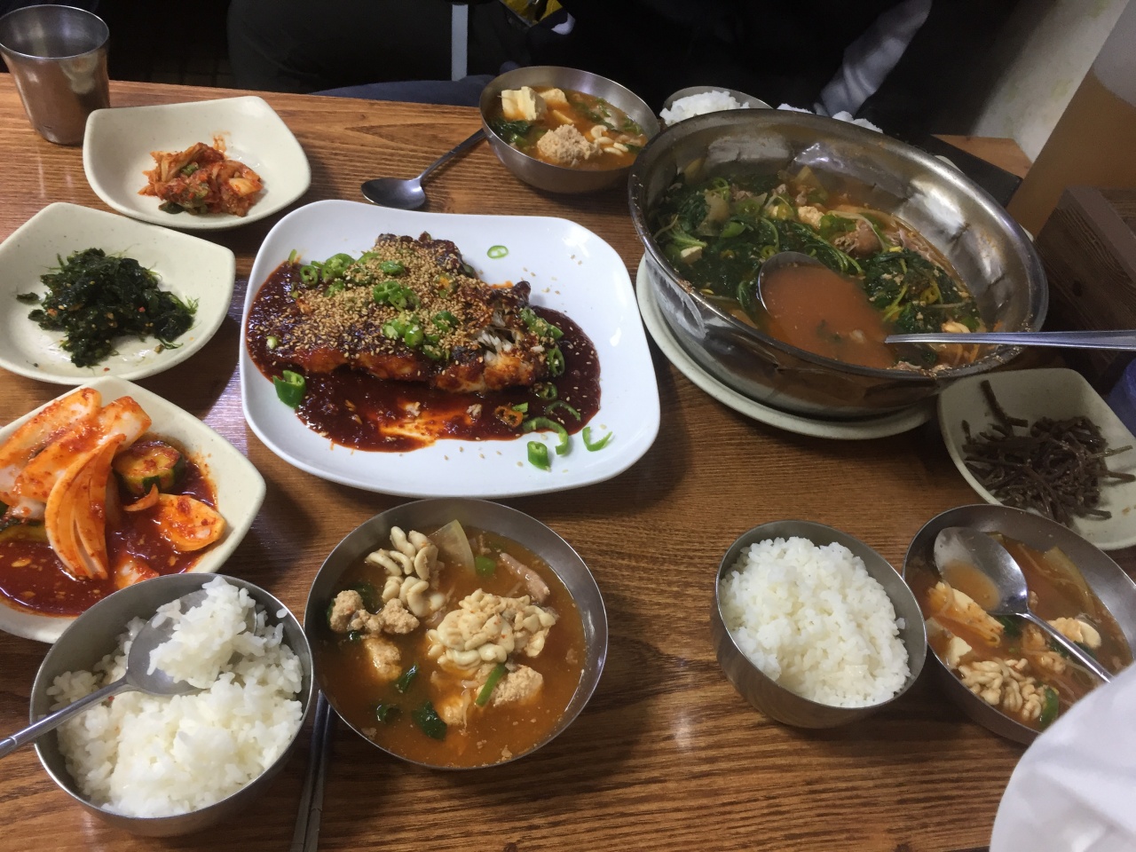 송강식당 매장 방문 후 남겨주신 고객 리뷰 사진입니다.