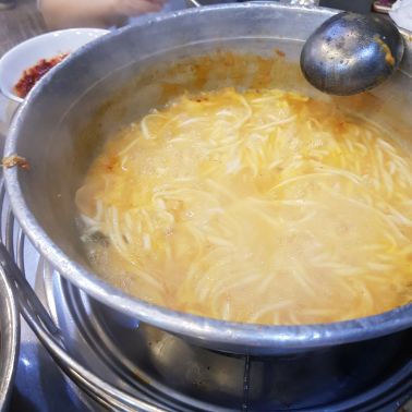 진옥화할매 원조닭한마리 매장 방문 후 남겨주신 고객 리뷰 사진입니다.