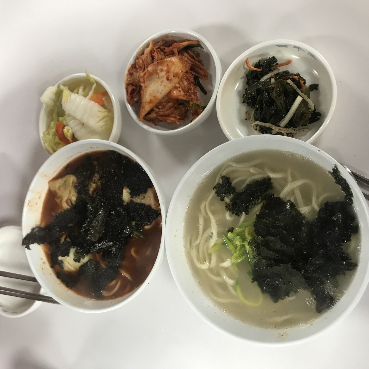 앵콜칼국수 매장 방문 후 남겨주신 고객 리뷰 사진입니다.
