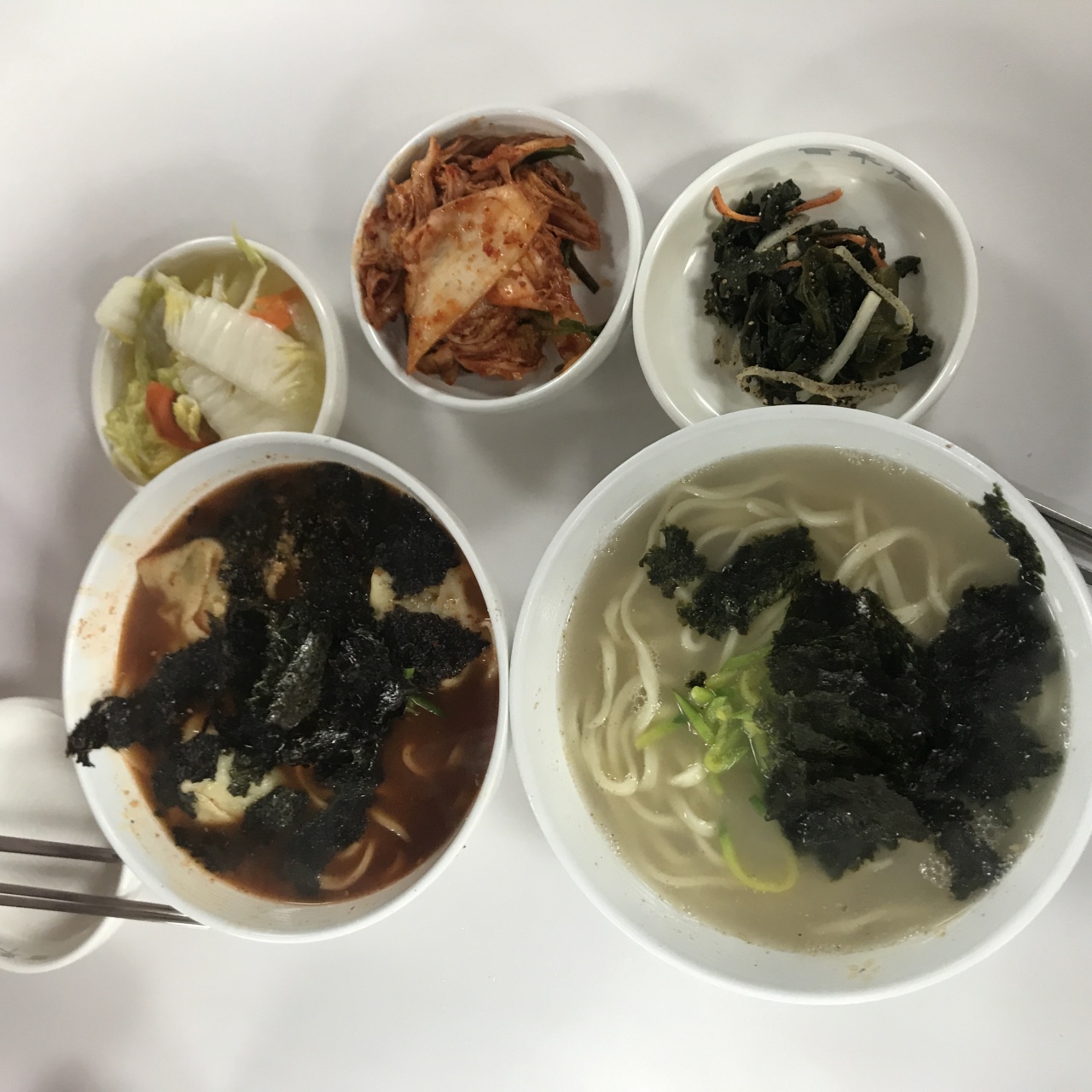 앵콜칼국수 매장 방문 후 남겨주신 고객 리뷰 사진입니다.