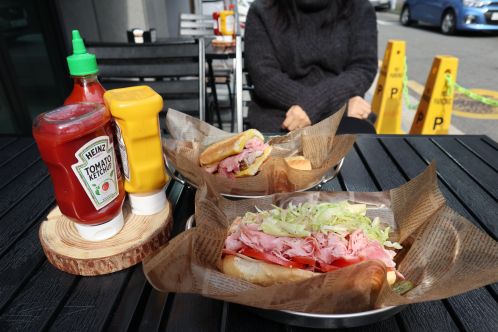 Fatboy Sandwiches 매장 방문 후 남겨주신 고객 리뷰 사진입니다.