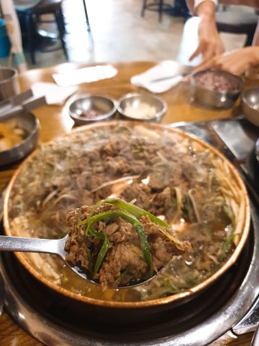 산더미불고기 매장 방문 후 남겨주신 고객 리뷰 사진입니다.