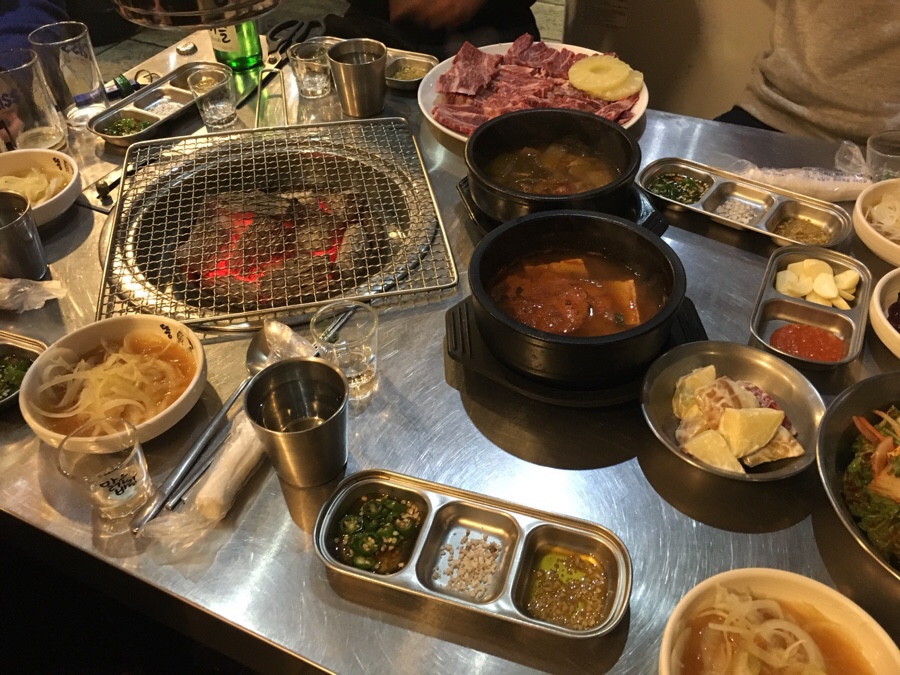 한우포차 매장 방문 후 남겨주신 고객 리뷰 사진입니다.