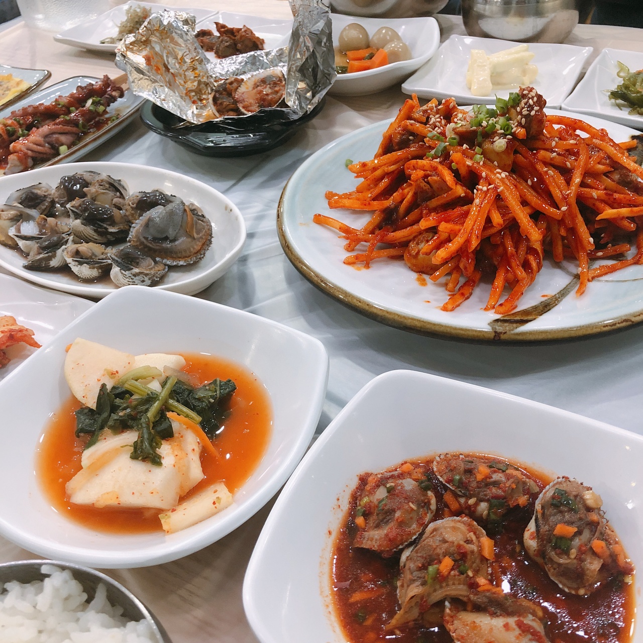 장도웰빙꼬막정식 매장 방문 후 남겨주신 고객 리뷰 사진입니다.
