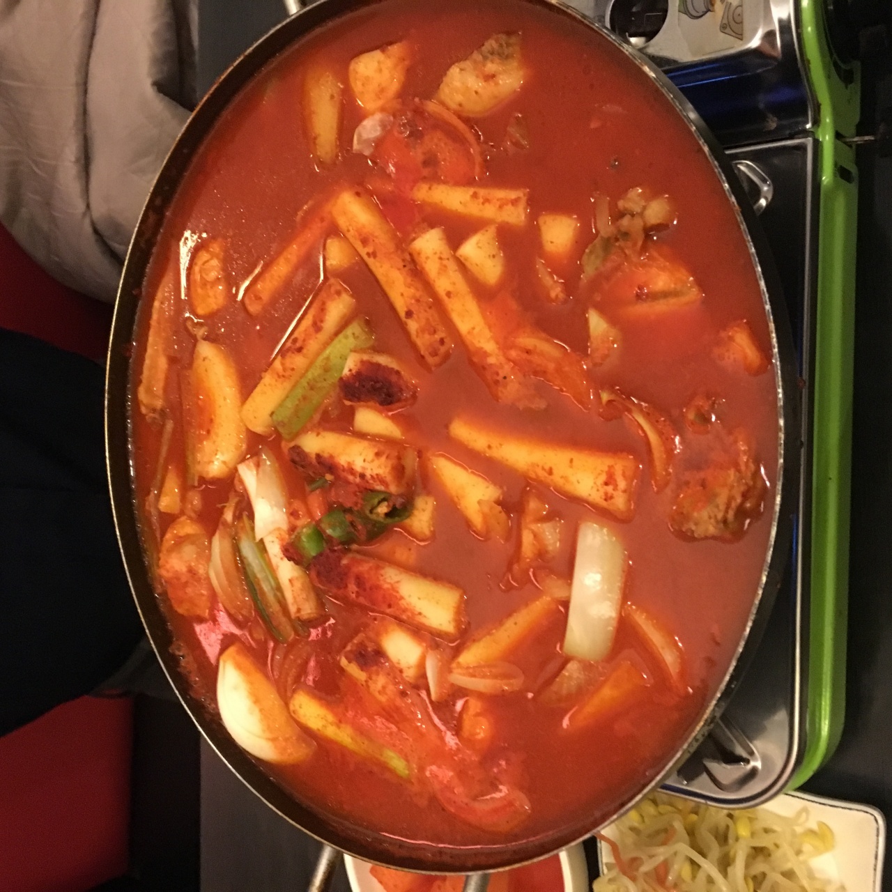 떡도리탕 매장 방문 후 남겨주신 고객 리뷰 사진입니다.