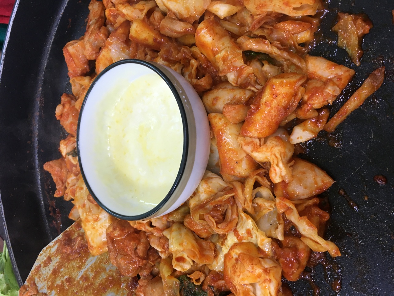 초원닭갈비 매장 방문 후 남겨주신 고객 리뷰 사진입니다.