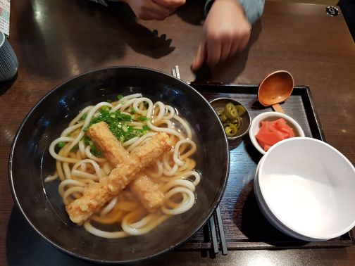 수타우동 겐 매장 방문 후 남겨주신 고객 리뷰 사진입니다.