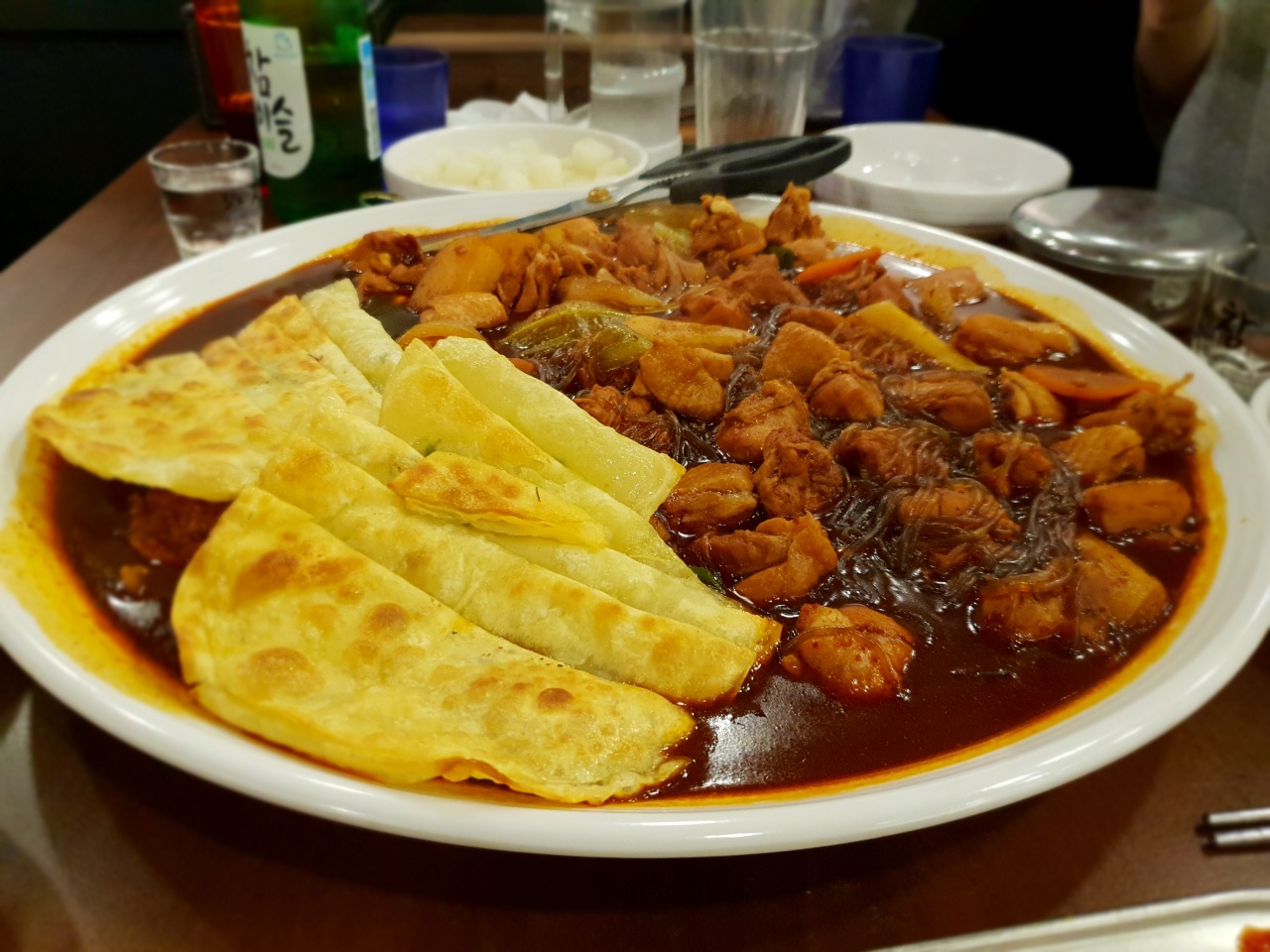 서민찜닭 매장 방문 후 남겨주신 고객 리뷰 사진입니다.