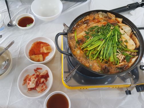 등대샤브샤브칼국수 매장 방문 후 남겨주신 고객 리뷰 사진입니다.
