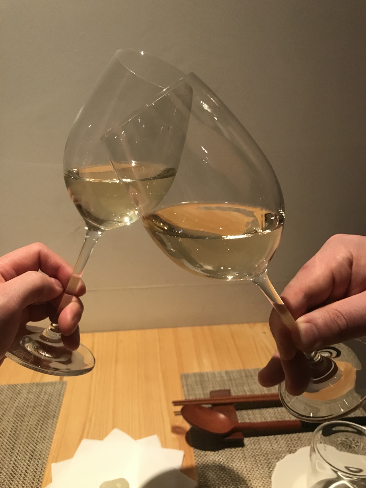 Dining bar 고우니 매장 방문 후 남겨주신 고객 리뷰 사진입니다.