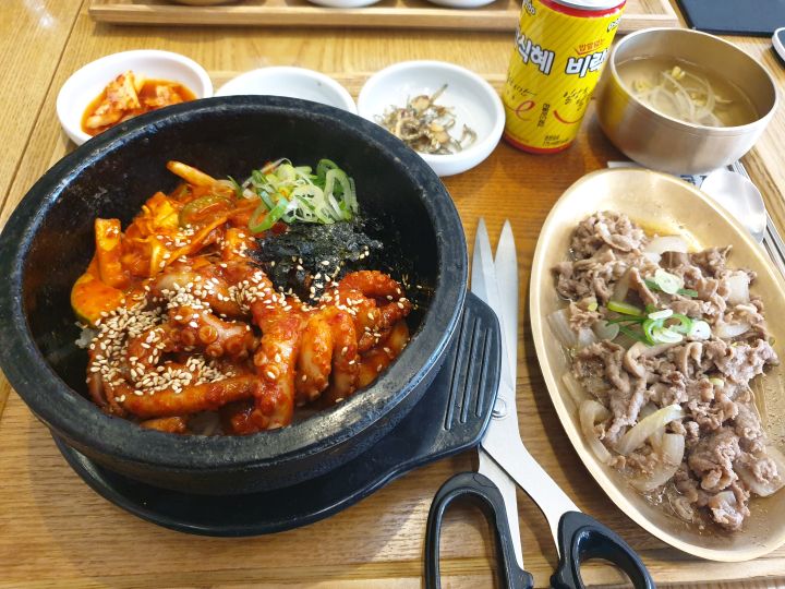 한국집 매장 방문 후 남겨주신 고객 리뷰 사진입니다.