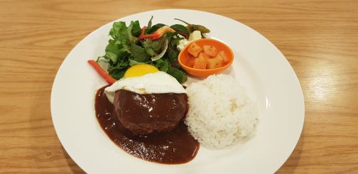 경양식당 매장 방문 후 남겨주신 고객 리뷰 사진입니다.