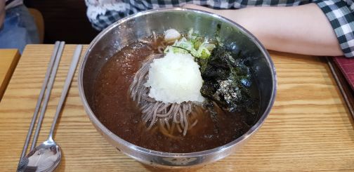 경성만두 매장 방문 후 남겨주신 고객 리뷰 사진입니다.