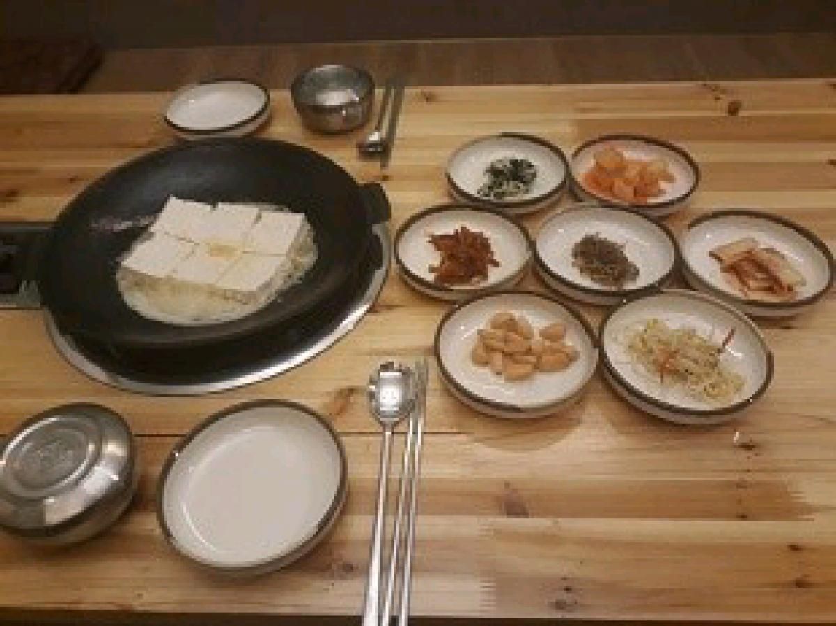 이조은할머니 손두부 매장 방문 후 남겨주신 고객 리뷰 사진입니다.
