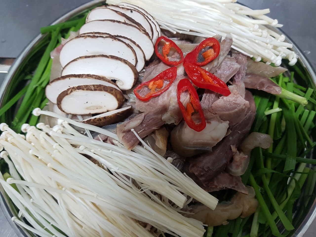 소백산염소숯불구이 매장 방문 후 남겨주신 고객 리뷰 사진입니다.