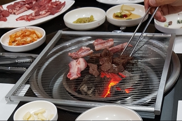 소백산염소숯불구이 매장 방문 후 남겨주신 고객 리뷰 사진입니다.