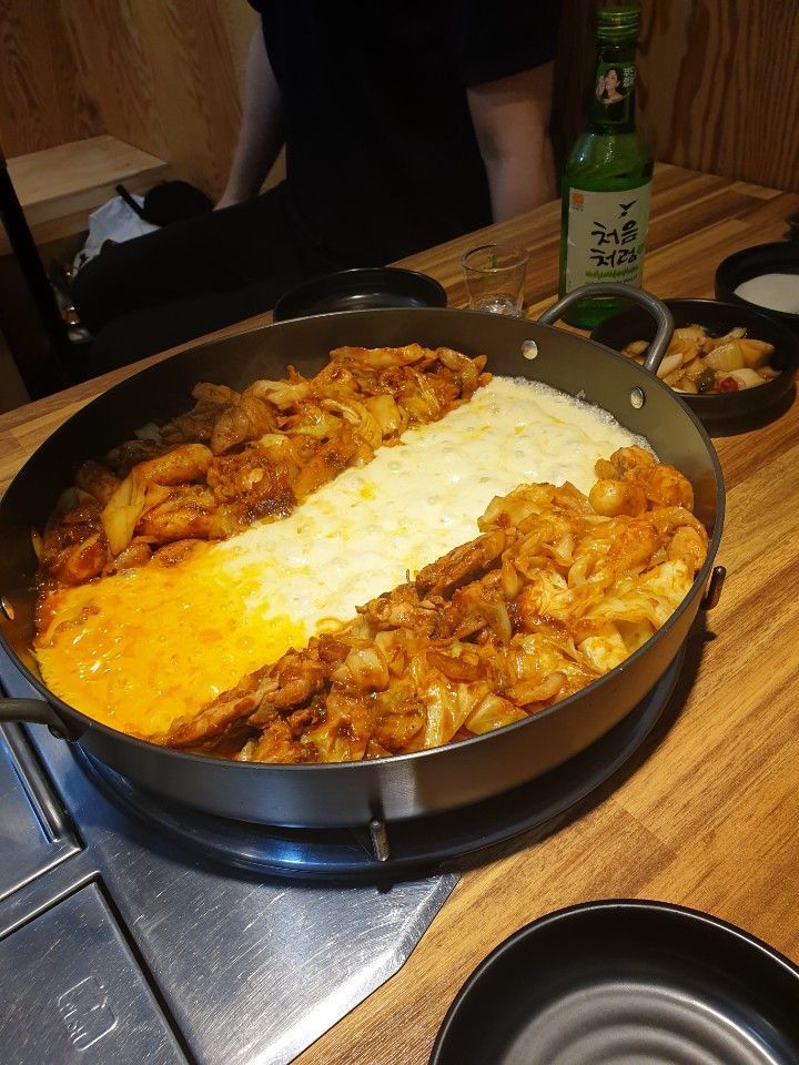 그들의닭갈비 매장 방문 후 남겨주신 고객 리뷰 사진입니다.