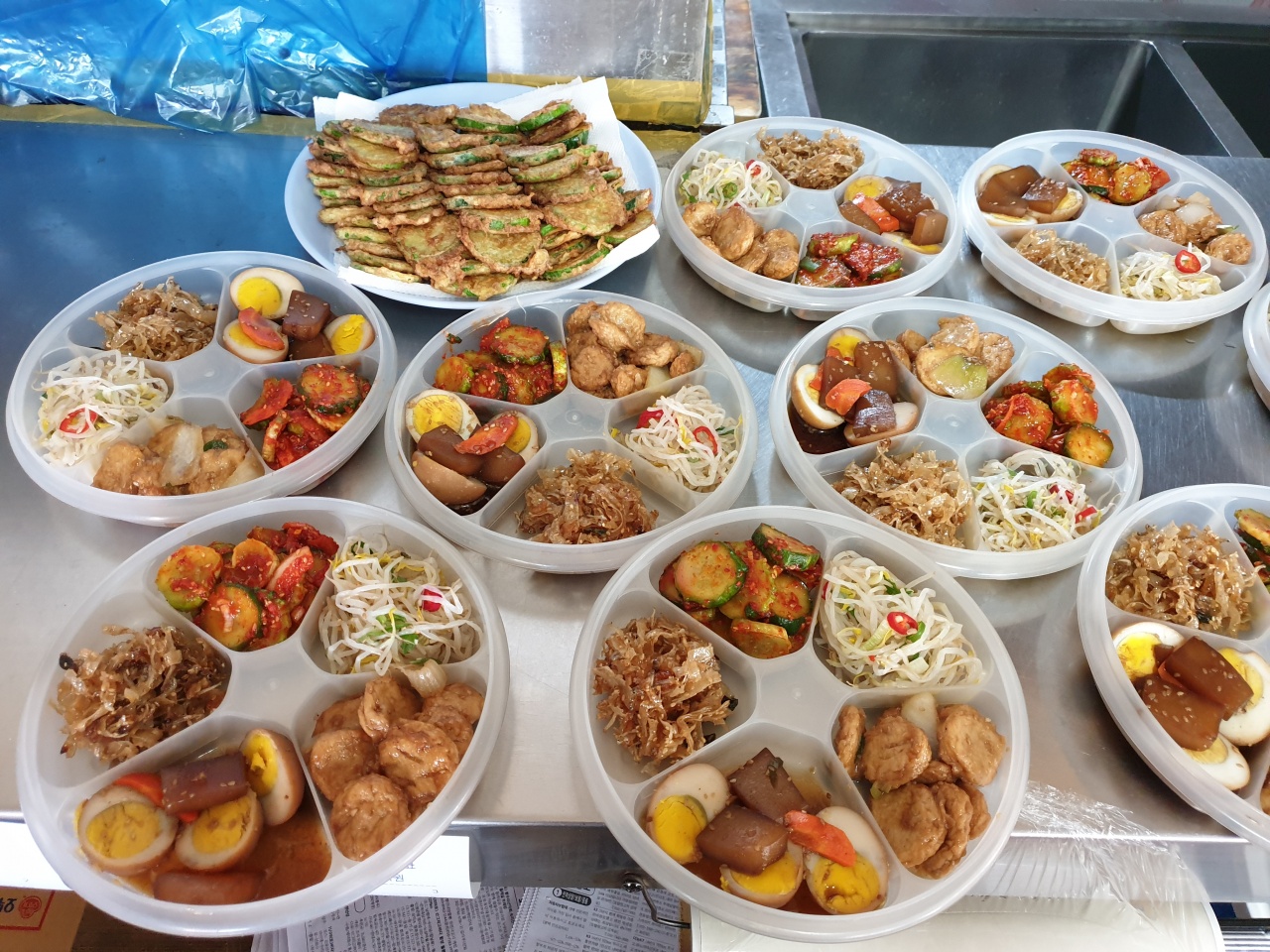 하하식당 매장 방문 후 남겨주신 고객 리뷰 사진입니다.