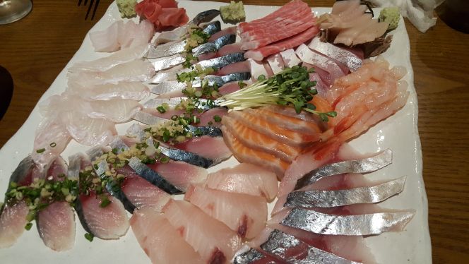 어부의잔치 매장 방문 후 남겨주신 고객 리뷰 사진입니다.