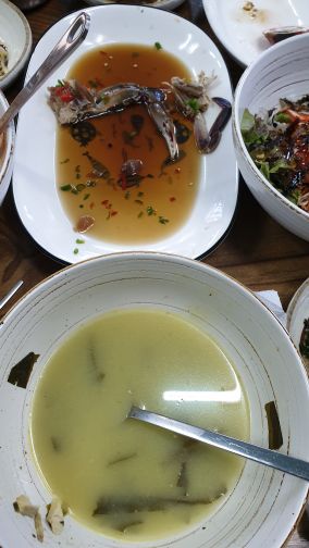 나루터물회 매장 방문 후 남겨주신 고객 리뷰 사진입니다.
